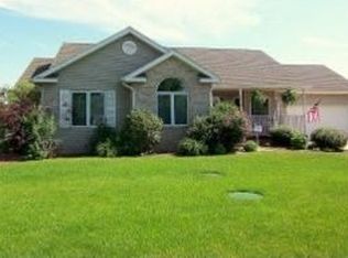 10 Covington Dr, Valparaiso, IN