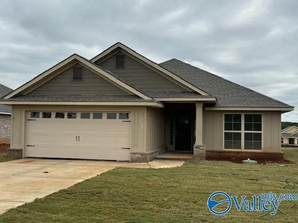 203 Gwynns Fall Trl, Huntsville, AL 35810