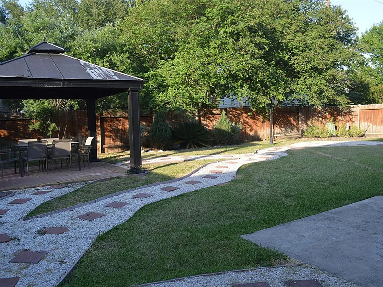 6210 Marble Hollow Ln — Photo 41