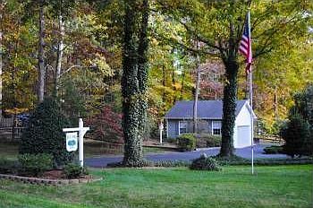 5th image of 13101 Hickory Ct