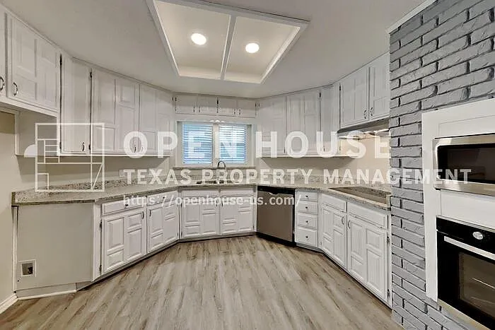 4819 Gaylewood Ct — Photo 5