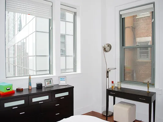 Rented by Sotheby's International Realty | media 27