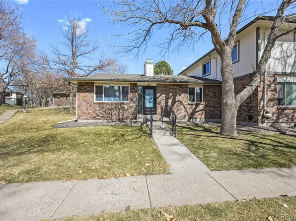 1821 S Allison Street #A, Lakewood, CO 80232