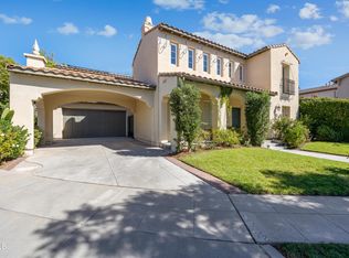827 W Heritage Oak Ct, Altadena, CA 91001