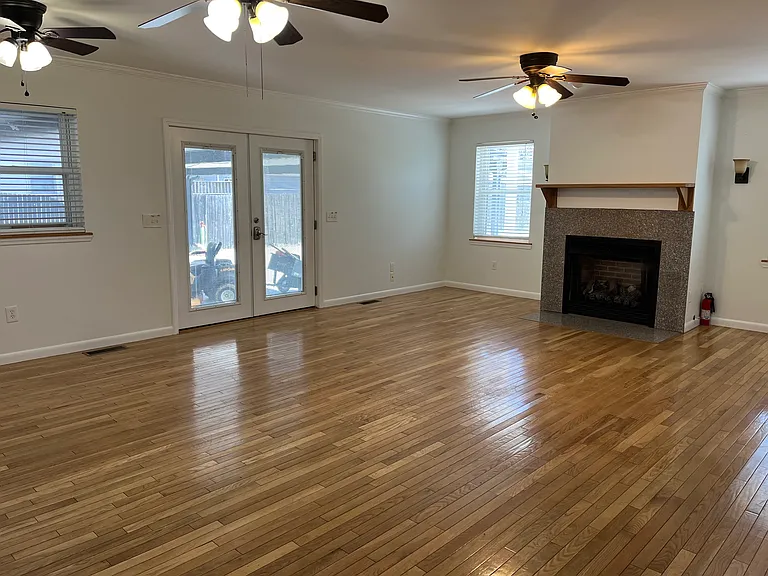 2101 Jade Dr — Photo 10