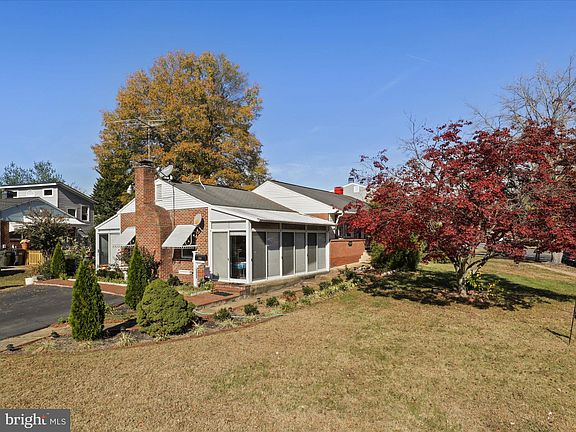 5th image of 7320 Fairchild Dr
