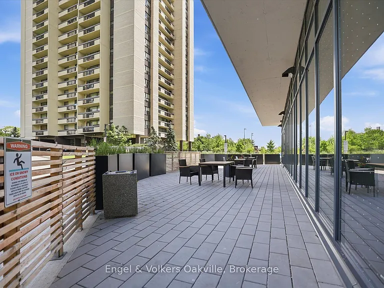 1461 Lawrence Ave W #603 — Photo 24