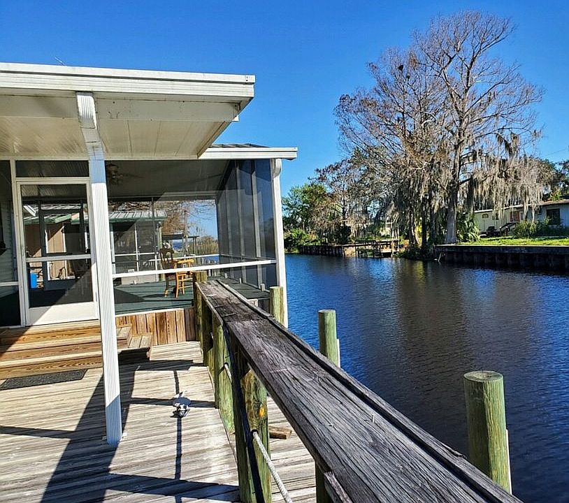 Blue Cypress Lake Village 