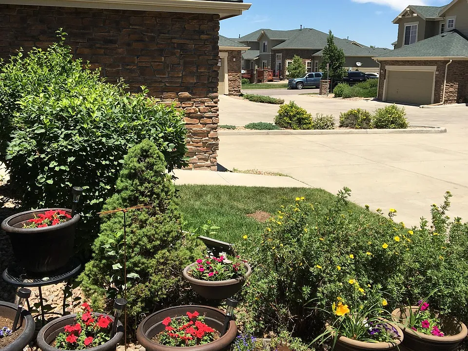 7906 S Quatar Way