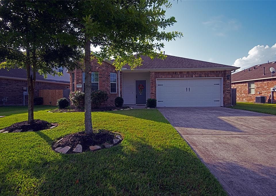 1st image of 6617 Hawkins Hill Ln