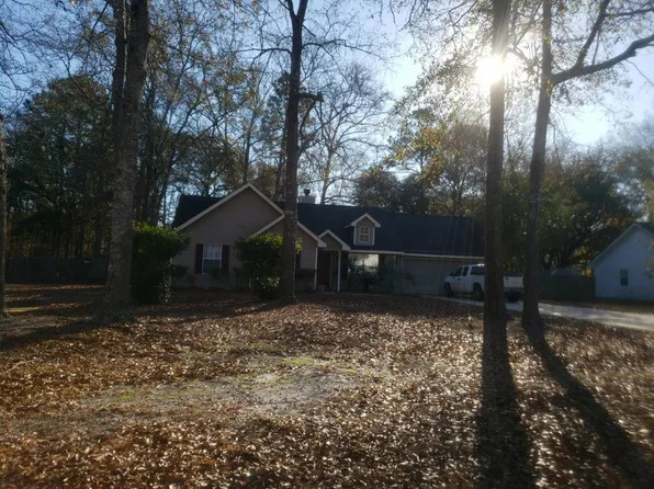 107 Ashley Dr, Guyton, GA 31312