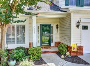 2232 Waters Mill Cir, North Chesterfield, VA 23235