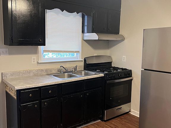 Kitchen with new appliances!