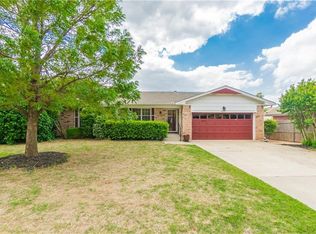 6309 N Harmon Dr, Warr Acres, OK 73122