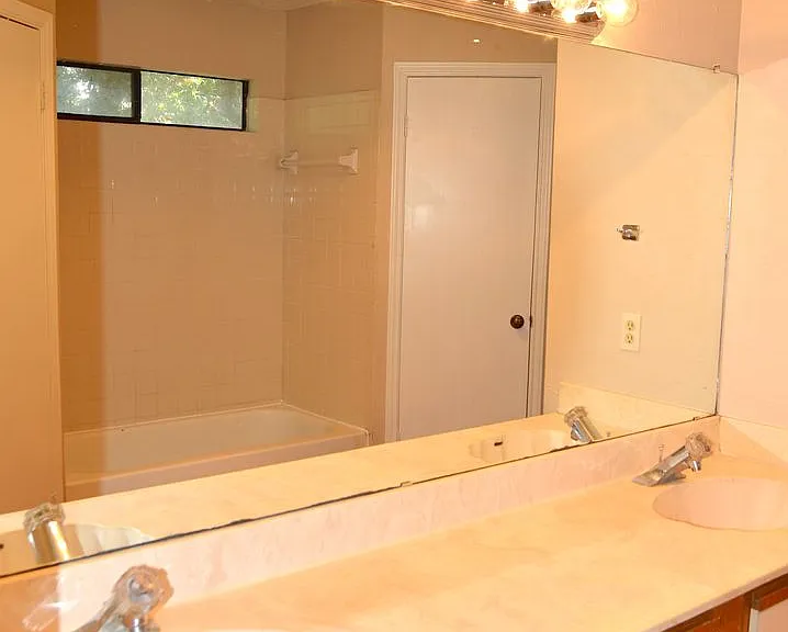 2607 Alcott Ln #A/B — Photo 14