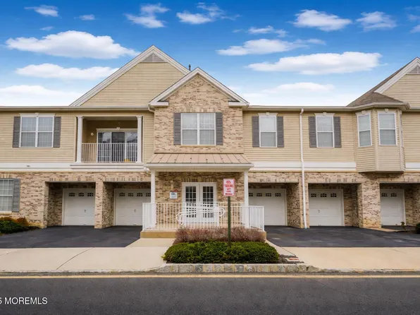 108 Picadilly Drive #108, Morganville, NJ 07751