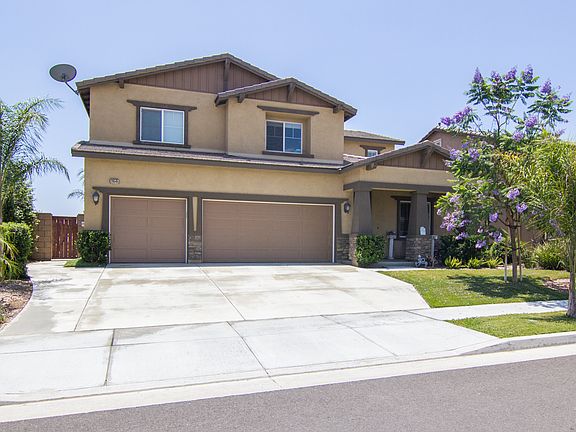 2nd image of 28545 Authurium Way