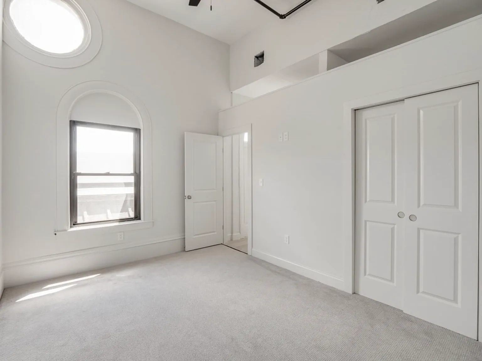 1 bed, 750 sqft, $1,850 — Photo 3