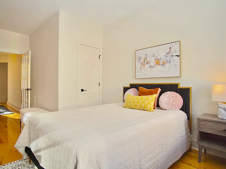 11-36 31st Ave #3L — Photo 8