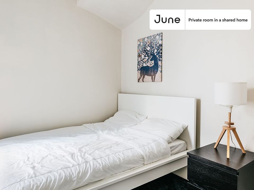 1st image of 2430 N Spaulding Ave #1-A