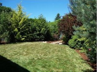 324 11th Ave W, Kirkland, WA 98033
