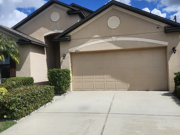 2310 15th Ave E, Palmetto, FL 34221