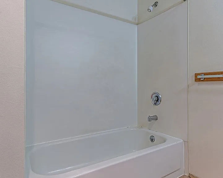 3401 Pacific Ave — Photo 25