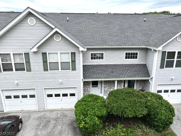 3 Druid Ln, Hardyston Twp., NJ 07419