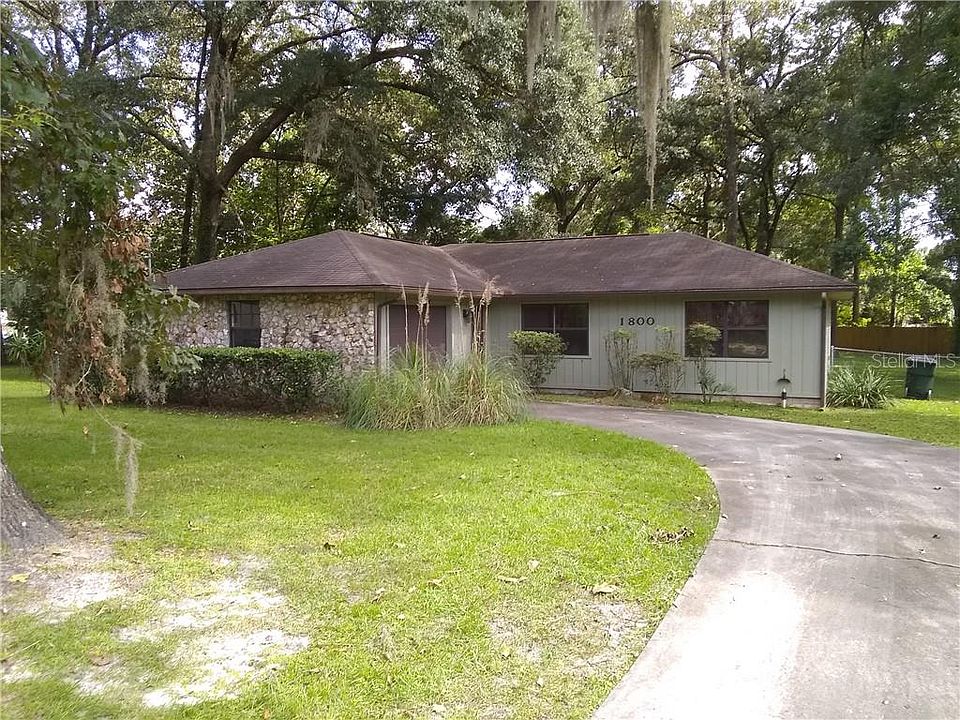 1st image of 1800 NE 36th St