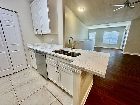 5th image of 897 Fording Island Rd APT 803