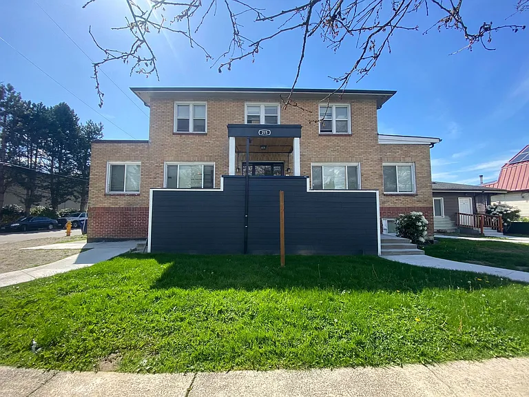 Villa Sienna Apartments — Photo 1