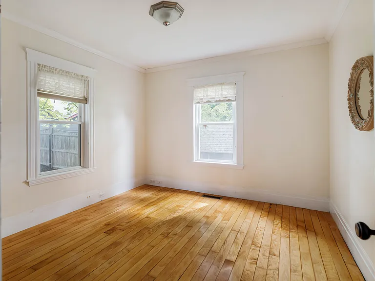 2 Peabody Rd — Photo 16