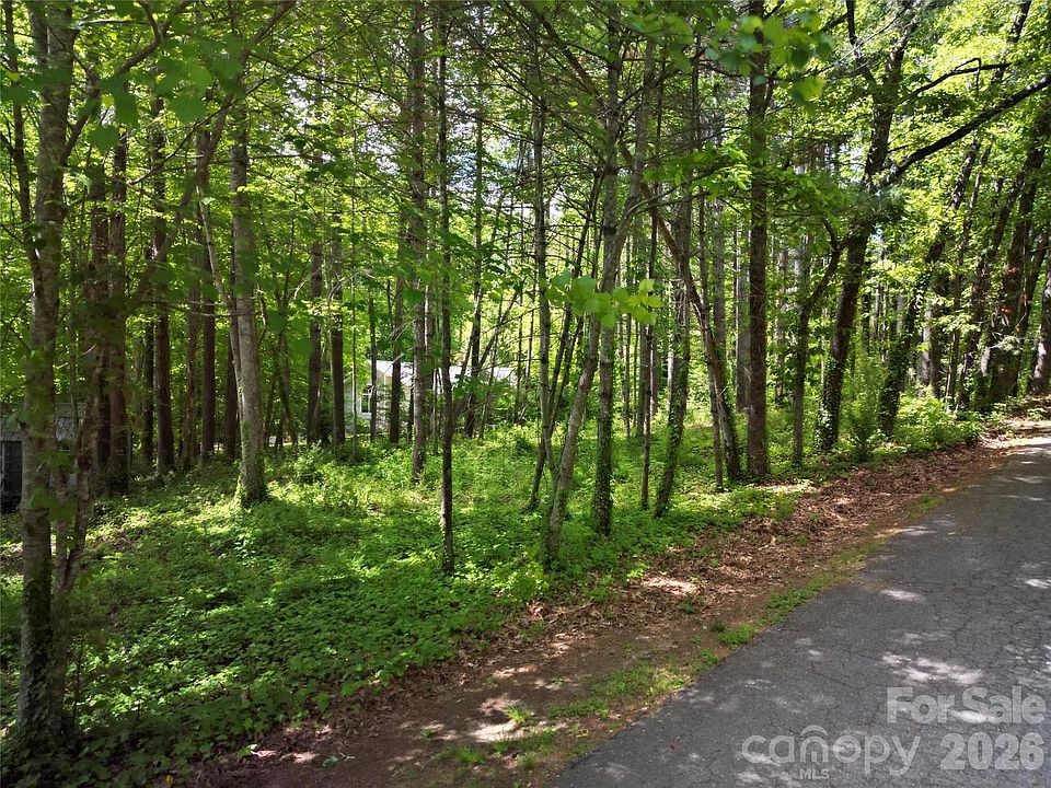 1st image of 164 Country Ln