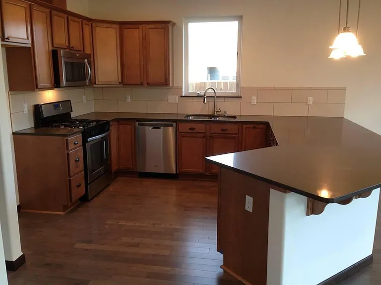 2989 SW Fairway Point Dr — Photo 2