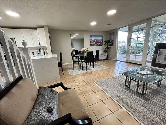 5th image of 7206 Woodmont Way #7206