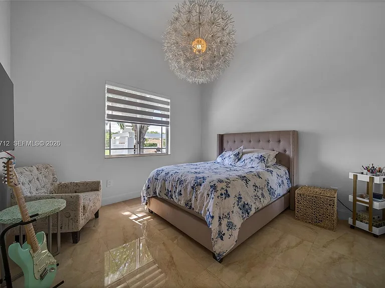 18651 SW 104th St — Photo 24