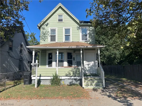 1427 E 51st St, Cleveland, OH 44103