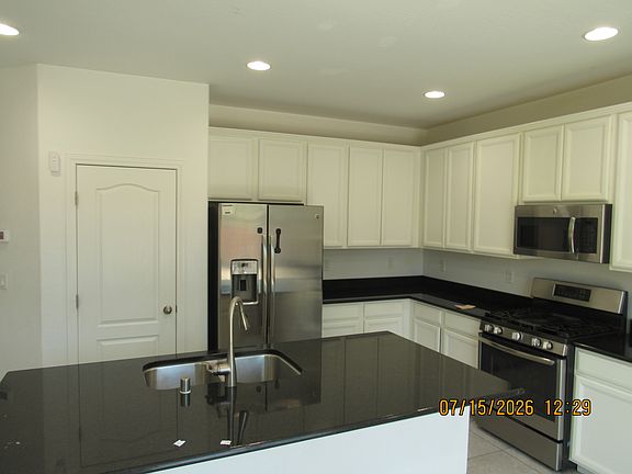 3rd image of 531 Bright Peridot Ave