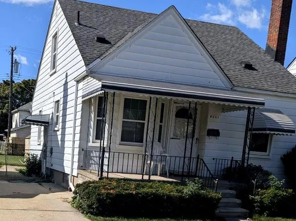 4221 Charles St, Dearborn, MI 48126