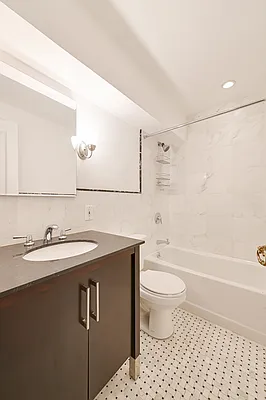 Rented by Oxford Property Group | media 33