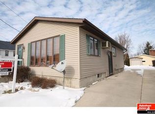 409 Fond Du Lac St, Mount Calvary, WI 53057