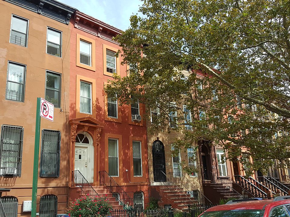 1st image of 405 Putnam Ave
