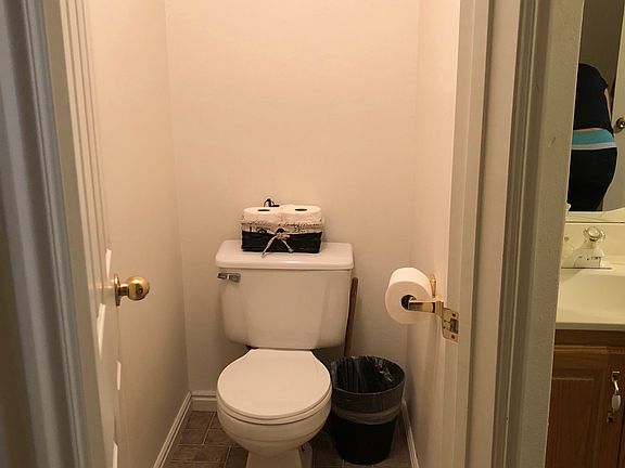 4th image of 278 W 170 N Unit 1