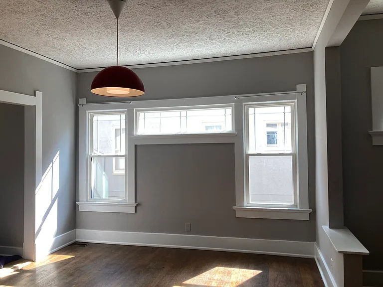 2138 Woodbourne Ave — Photo 8