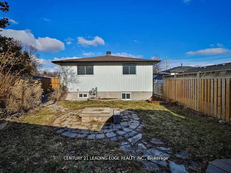 3 Crombie Pl — Photo 39