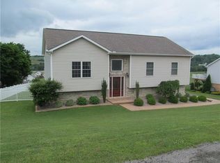 232 Grandmas Rd, Mount Pleasant, PA 15666