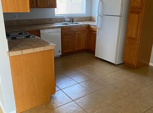 6889 Araby Ave APT B, Twentynine Palms, CA 92277