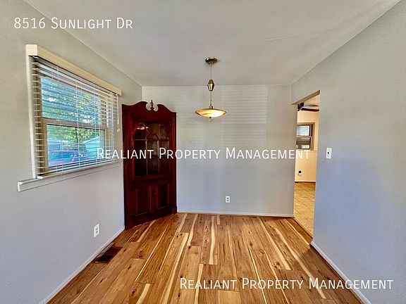 4th image of 8516 Sunlight Dr