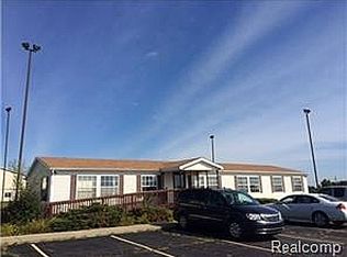 5540 Ramscott Rd, Lapeer, MI 48446