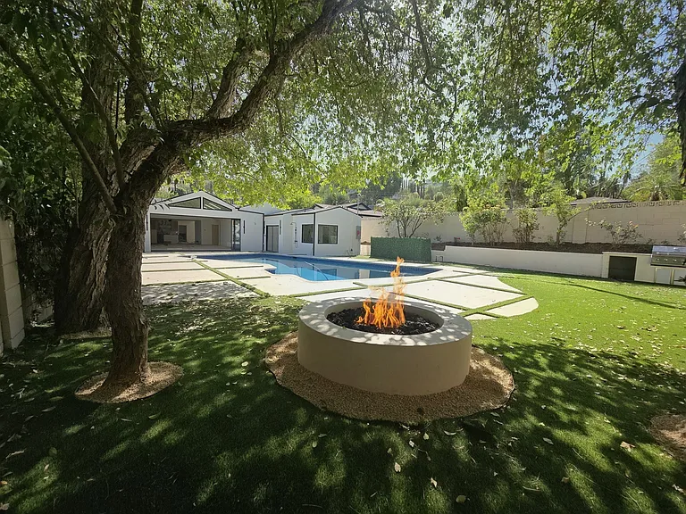 4501 Canoga Dr — Photo 27